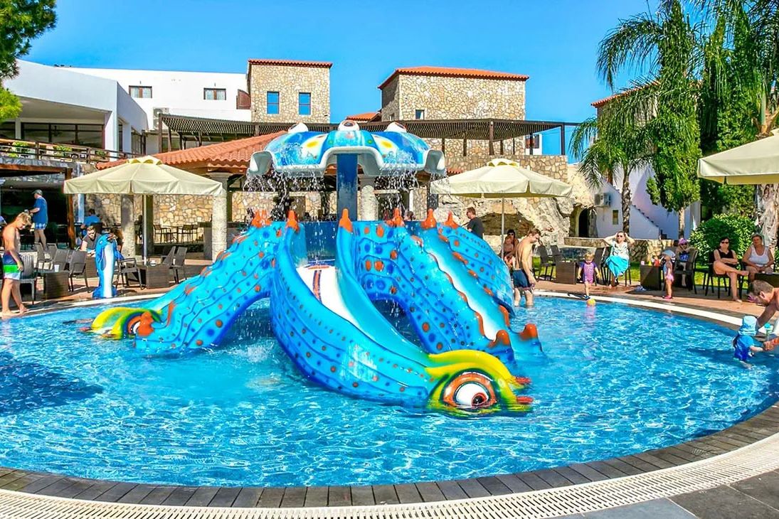 basen, zjeżdżalnia