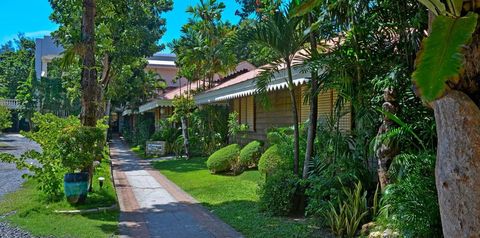 obiekt, teren hotelu