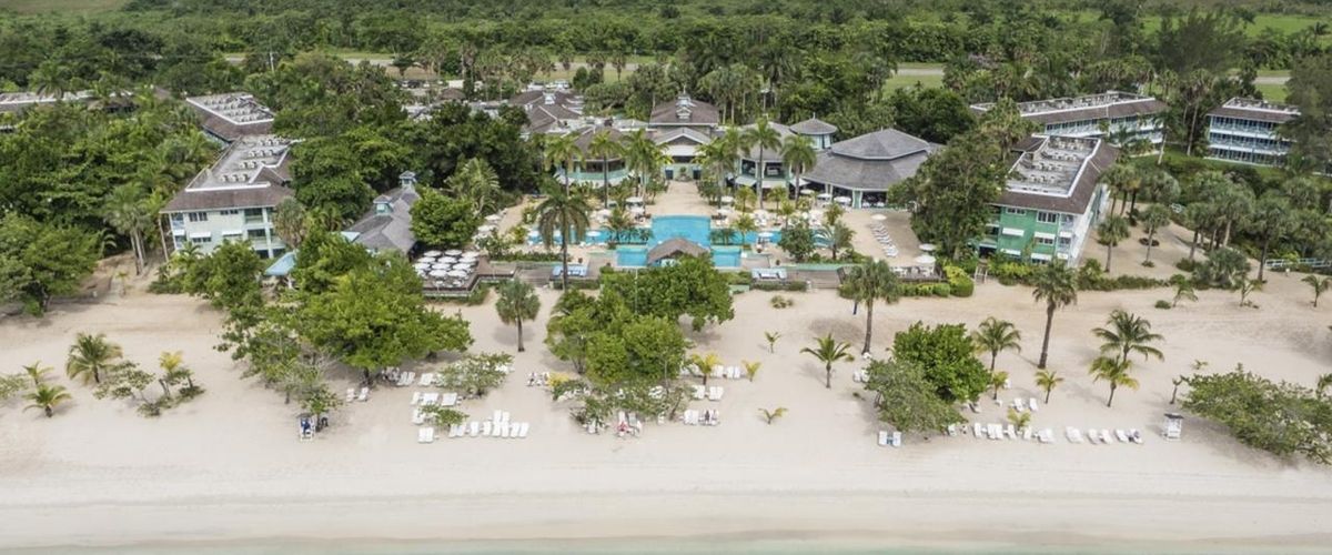 teren hotelu, obiekt