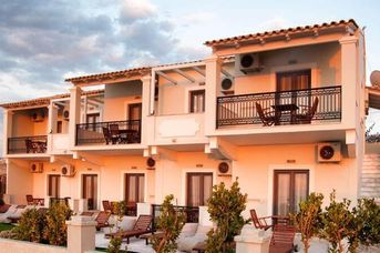 Cressida Seaside Apartments