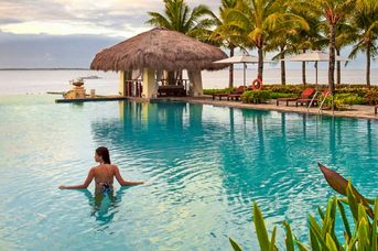 Crimson Resort and Spa Mactan