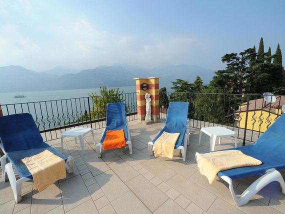góry, balkon / taras