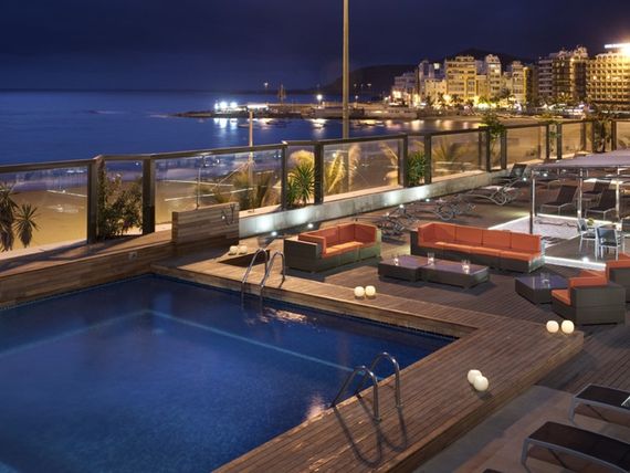 teren hotelu, basen, plaża