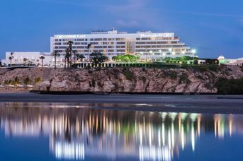 Crowne Plaza (Maskat)