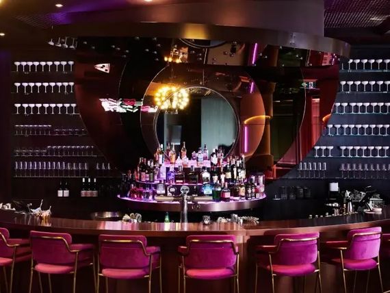 Crowne Plaza Melbourne 4*