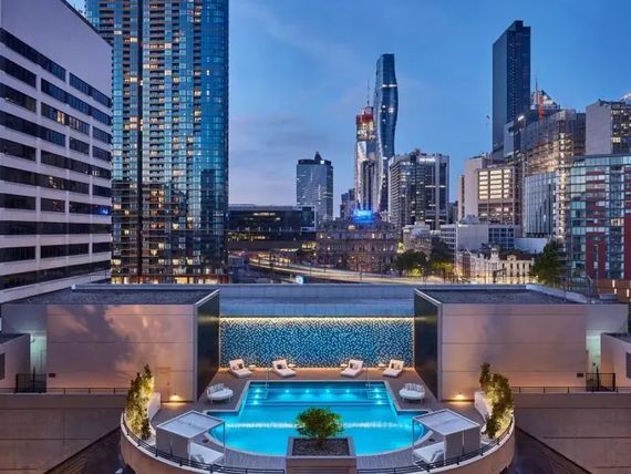 Crowne Plaza Melbourne 4*