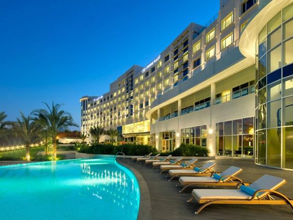 Crowne Plaza Muscat OCEC