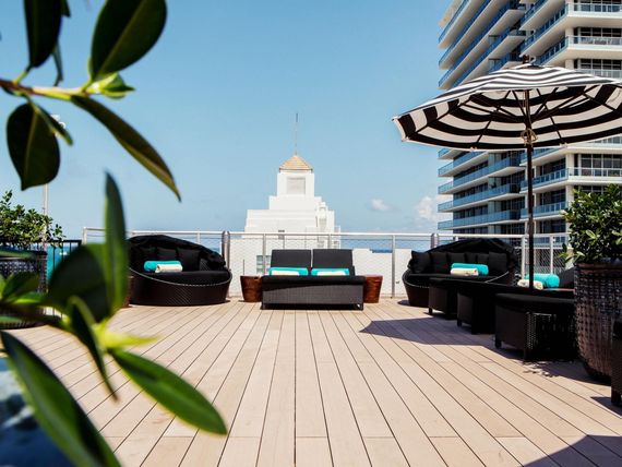 teren hotelu, balkon / taras