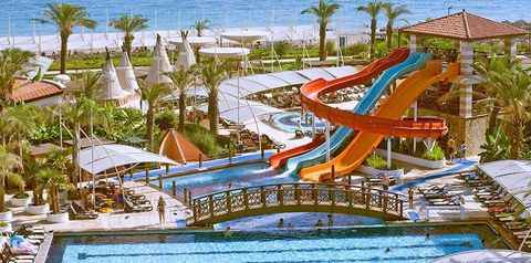 basen, aquapark, zjeżdżalnia