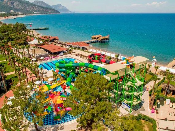 Crystal Flora Beach Resort