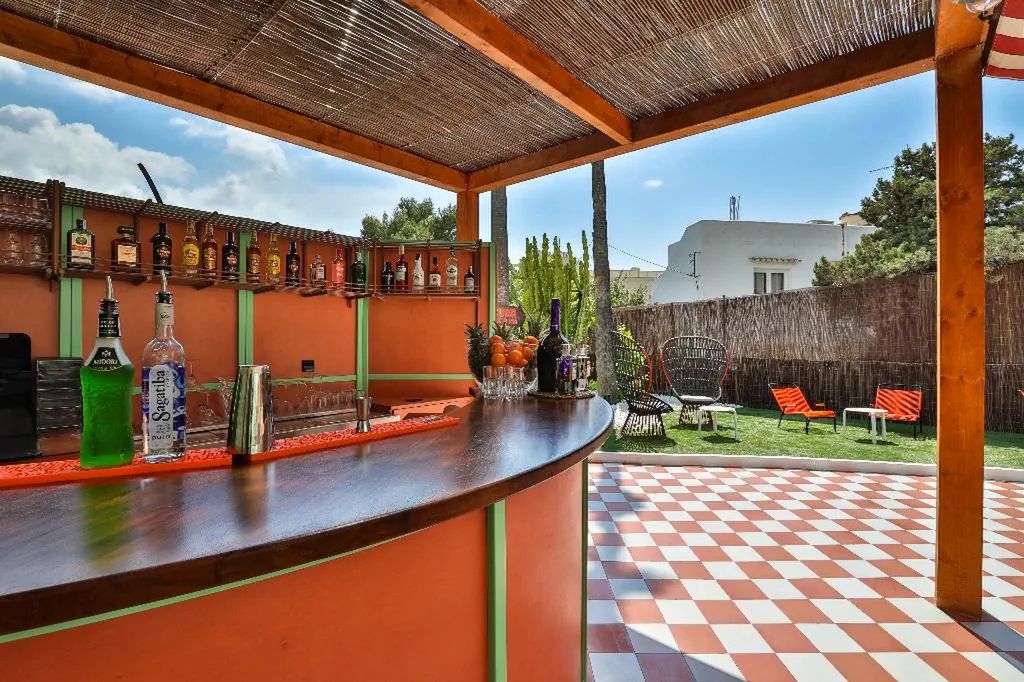 teren hotelu, drink bar