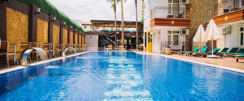 obiekt, teren hotelu, basen