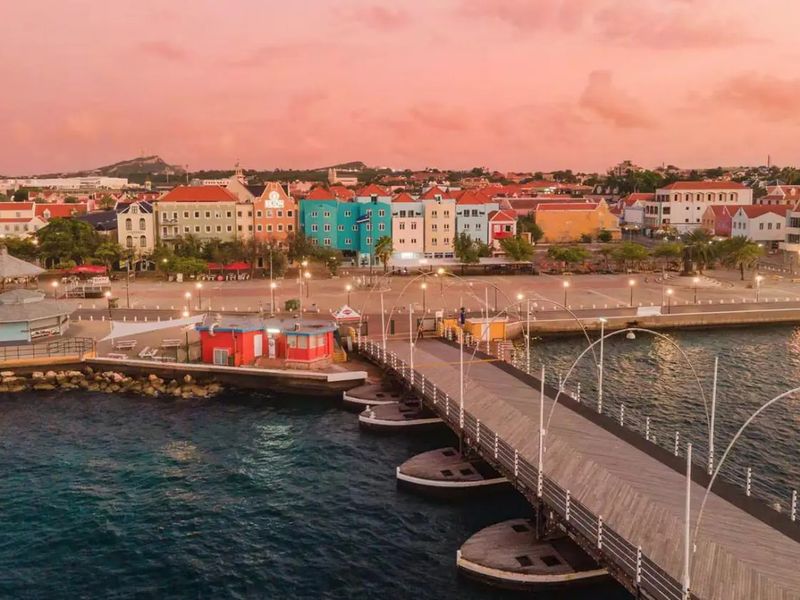 Brion City BW Signature Collection