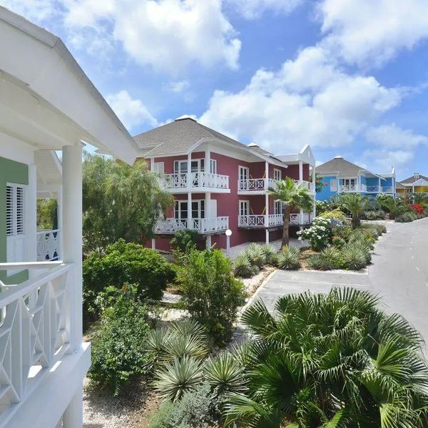 Chogogo Dive & Beach Resort