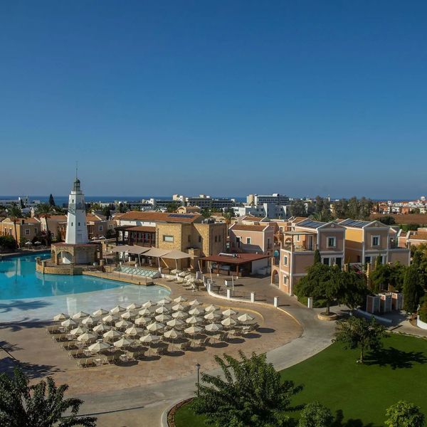 Aliathon Resort