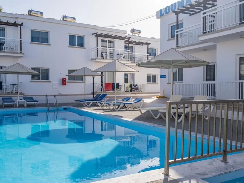 Anais Bay Hotel Apartments