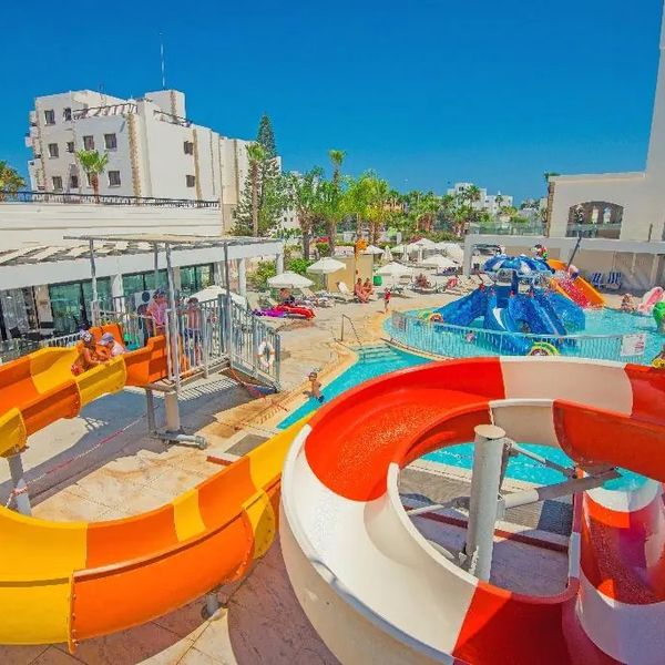 Anastasia Hotel Apartments (ex. Ausonia)