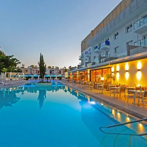 Anemi Hotel & Suites