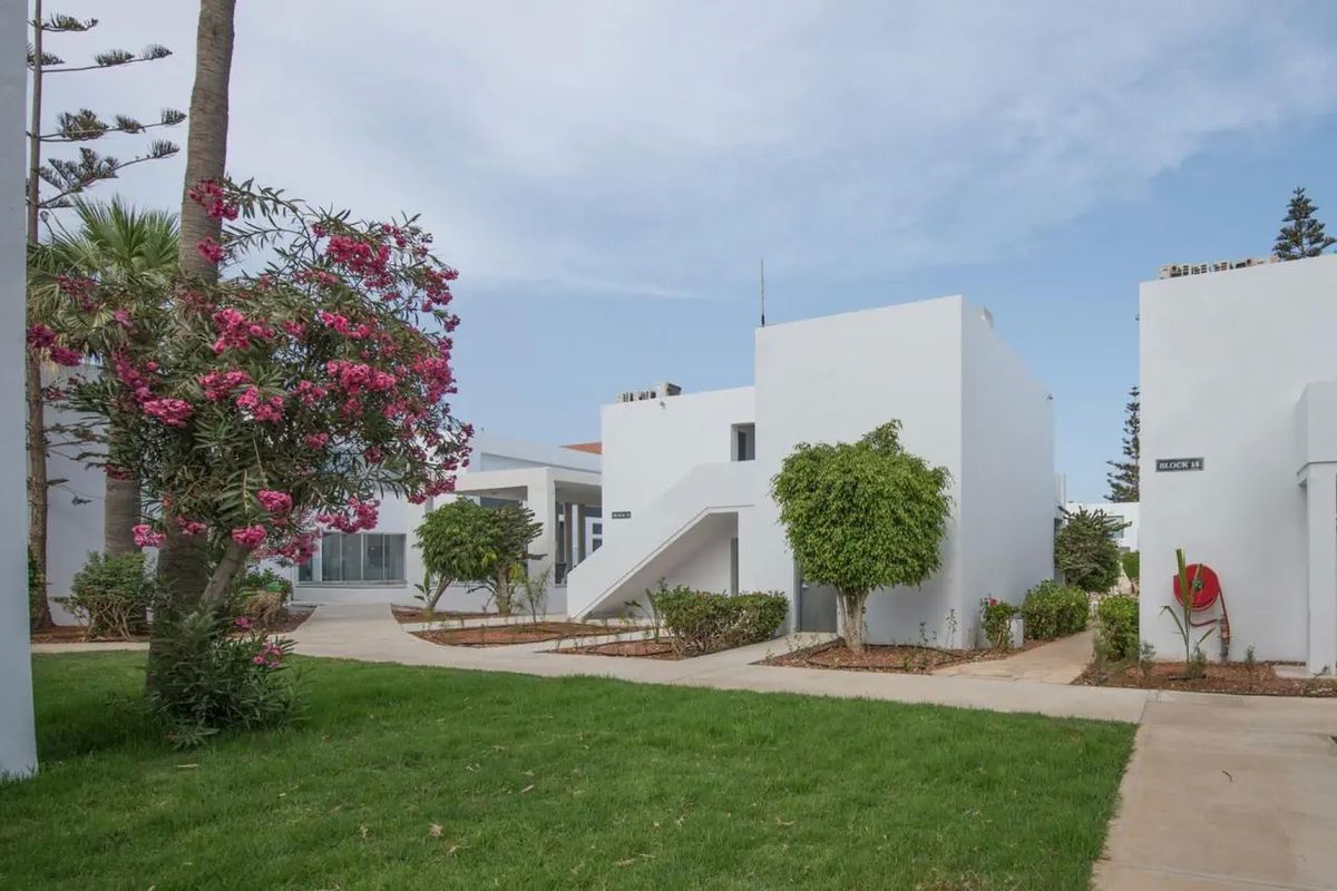 Atlantica Panthea Resort (ex. Panthea Holiday Village) - teren hotelu