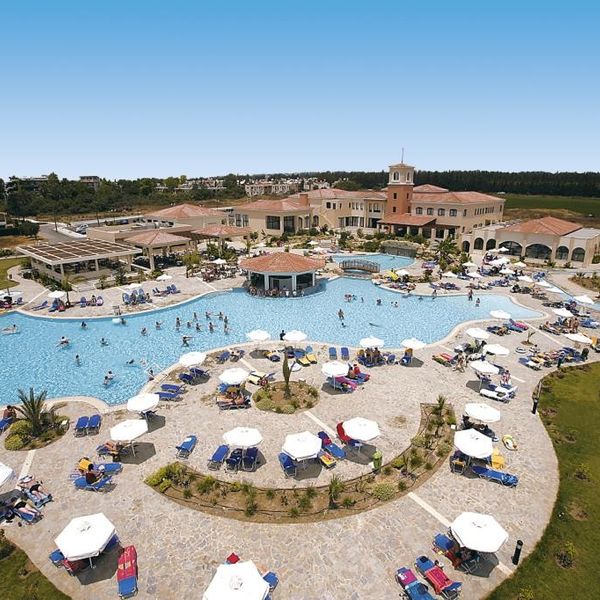 Avanti Holiday Village