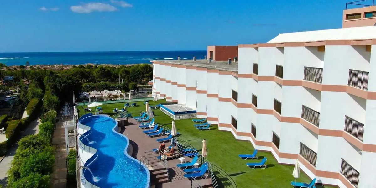 Cypr First Deal na 7 dni w kwietniu: 4⋆ hotel od 2 459 zł