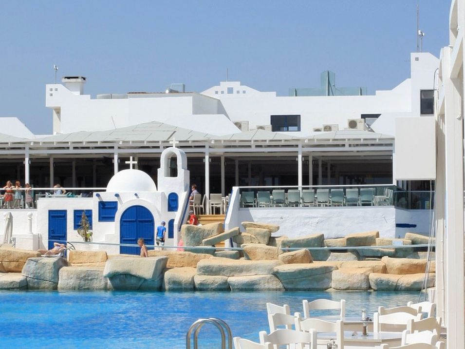 obiekt, teren hotelu