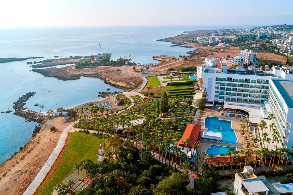 Cavo Maris - budynek główny