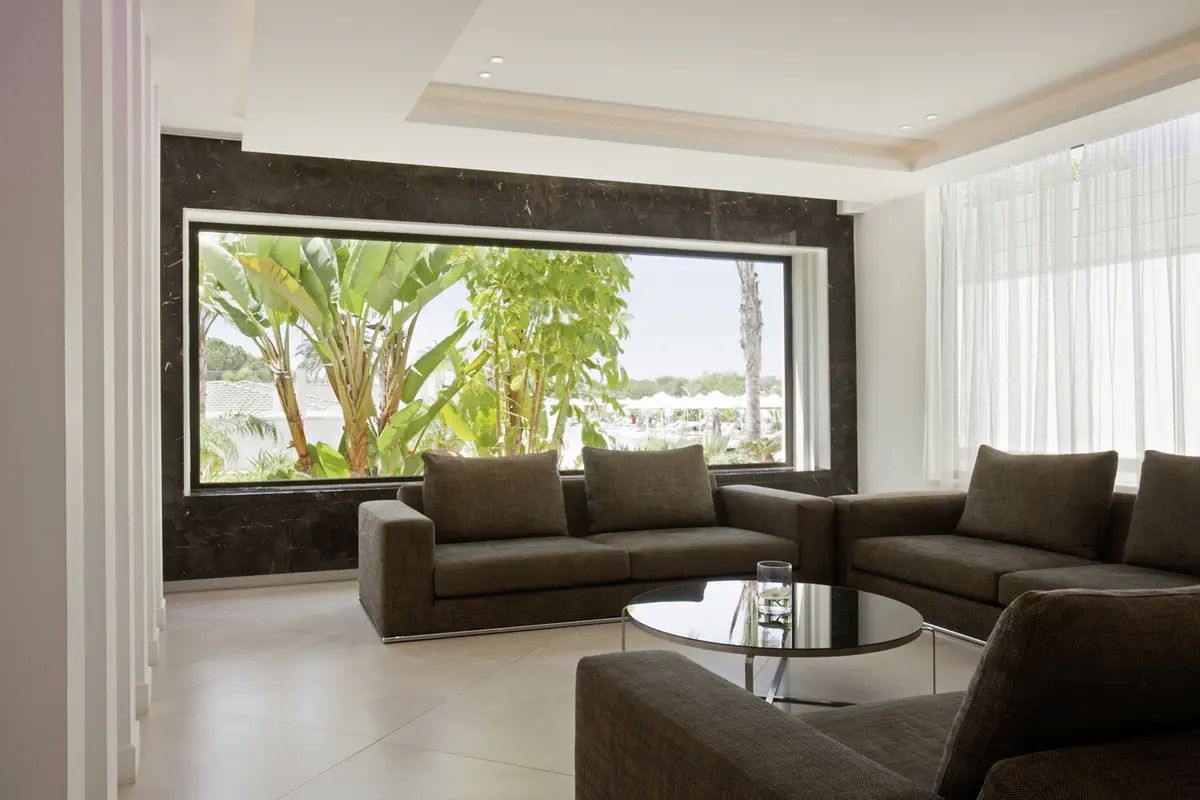 Christofinia - recepcja / lobby