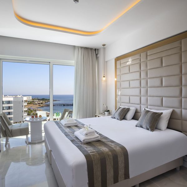 Constantinos The Great Beach - zdjęcie 5