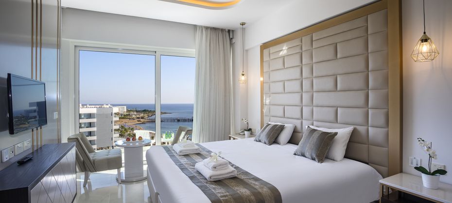 Constantinos The Great Beach