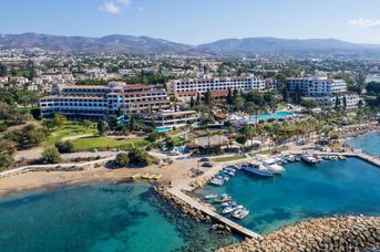 Coral Beach & Resort (Paphos)