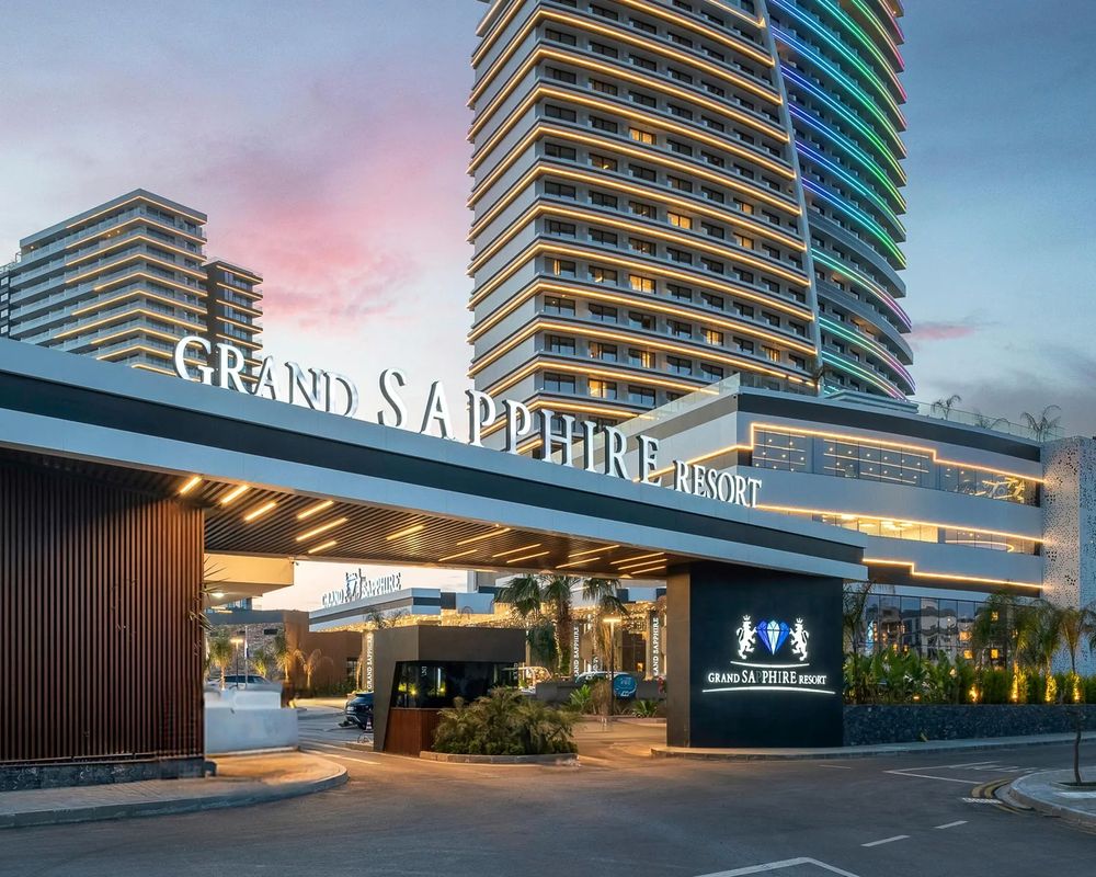 Grand Sapphire Resort