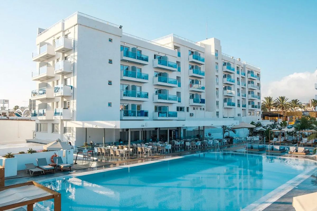 Hotel Kapetanios Bay