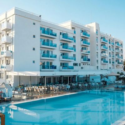 Kapetanios Bay - Cypr Południowy