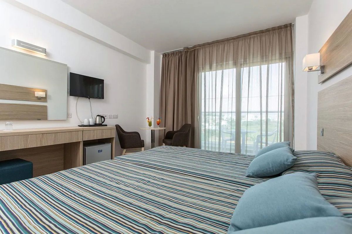 Kapetanios Bay - pokój