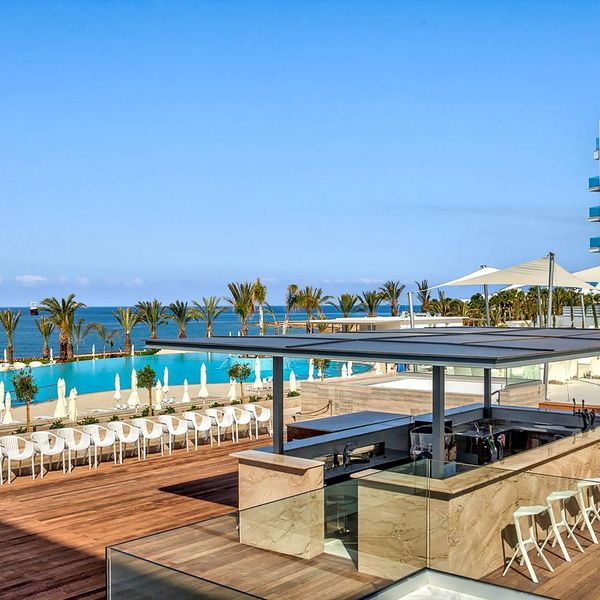 King Evelthon Beach Hotel and Resort — Paphos, Cypr