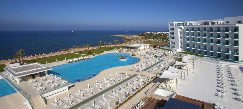 King Evelthon Beach Hotel and Resort