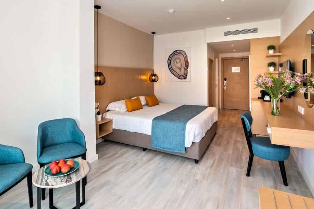 Leonardo Crystal Cove by the Sea - pokój