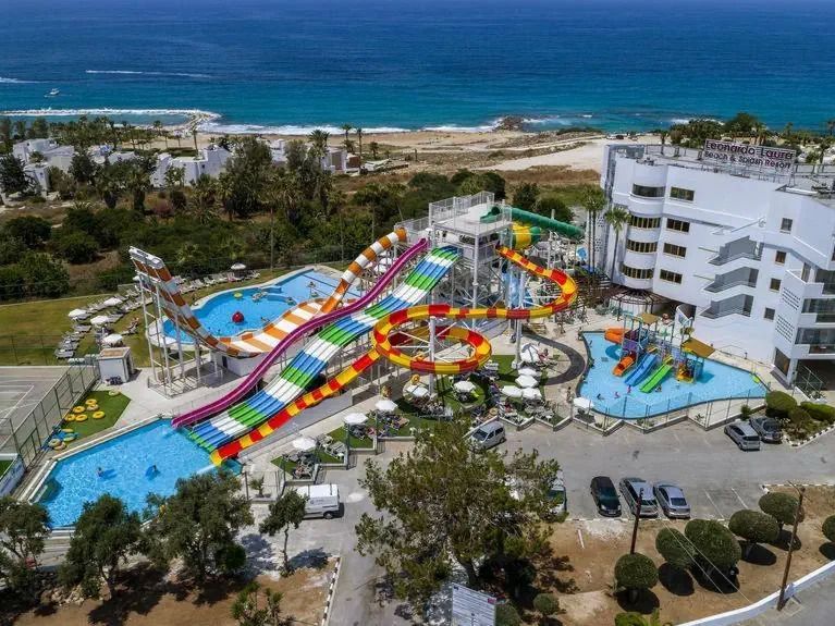 Leonardo Laura Beach &amp; Splash Resort