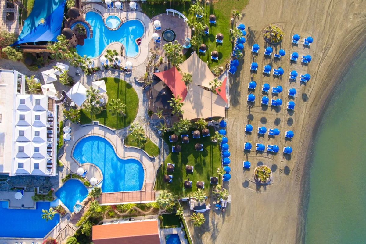 Lordos Beach - teren hotelu