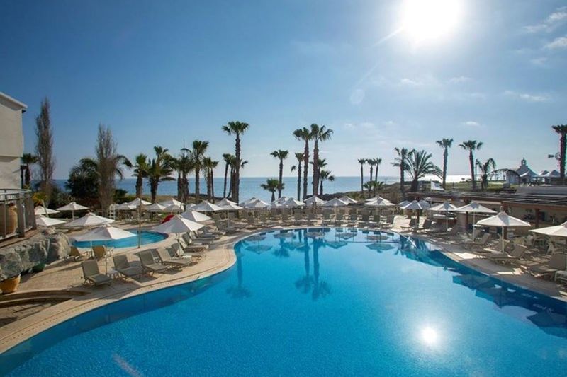 Louis Althea Beach - basen