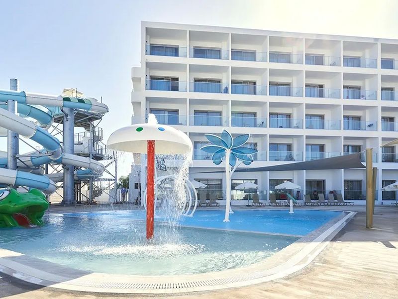 Maris Grand Aquapark