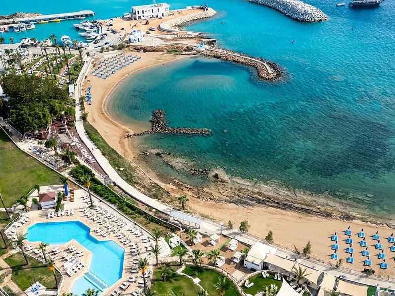 MyroAndrou Beach Apartments