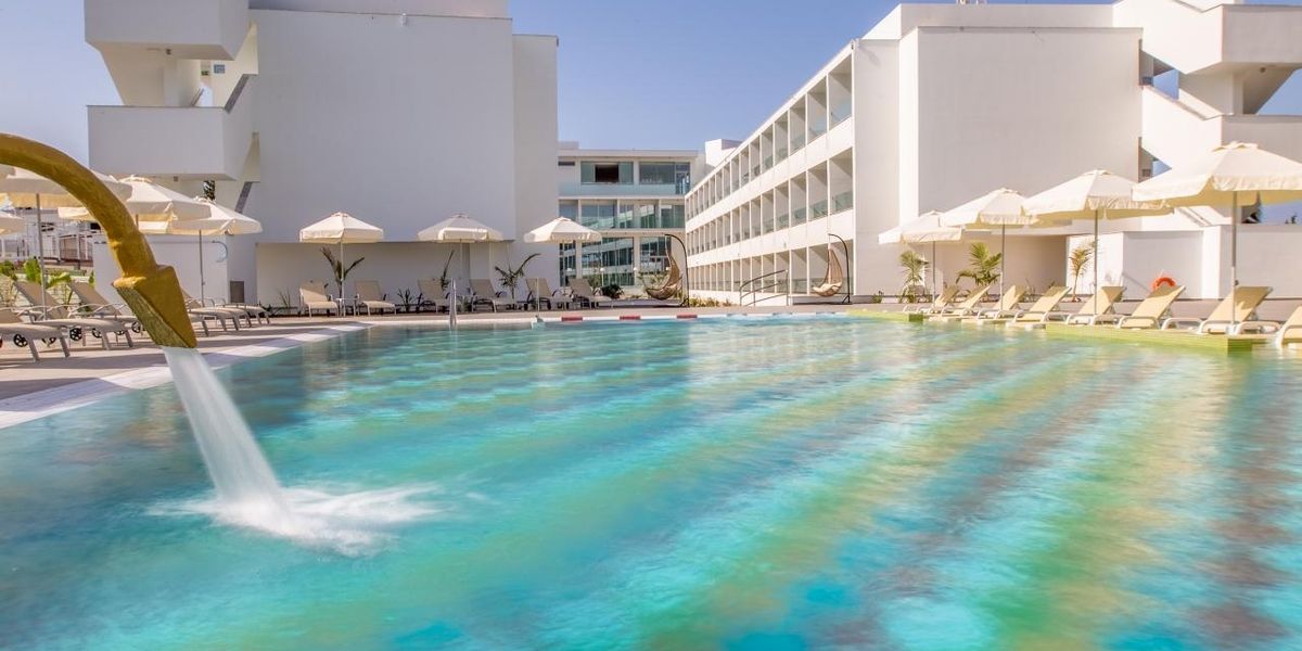 Cypr na 7 dni w listopadzie: 4⋆ hotel od 2 455 zł