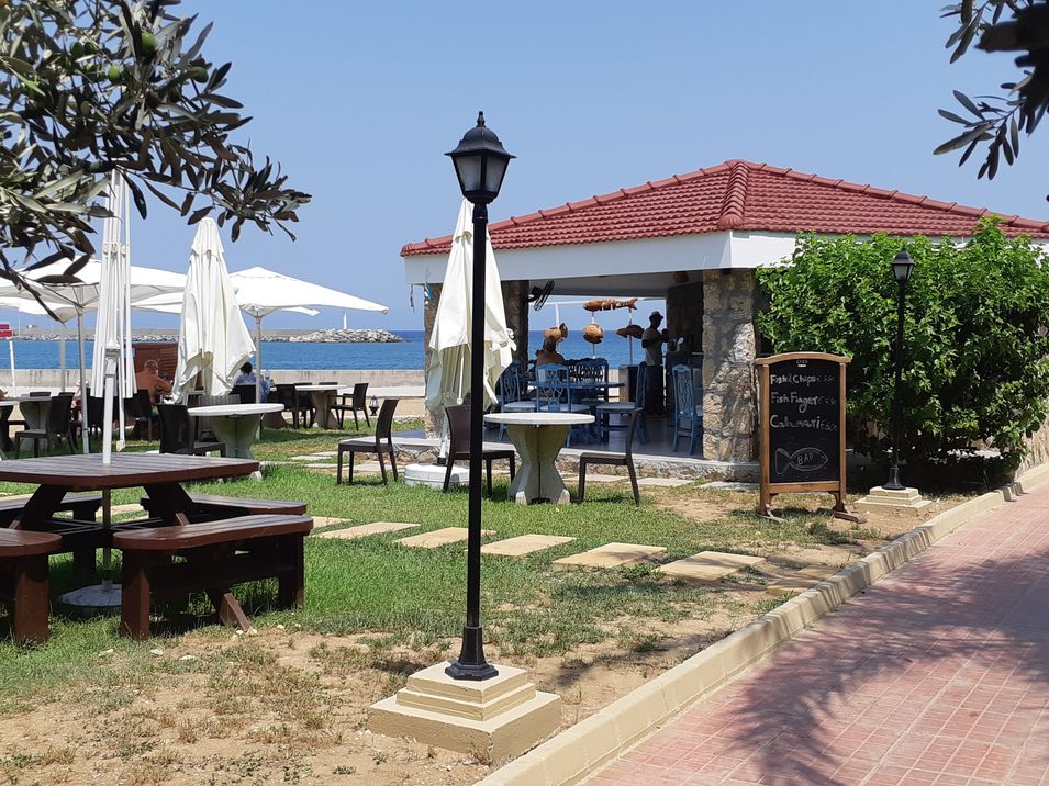 teren hotelu, drink bar