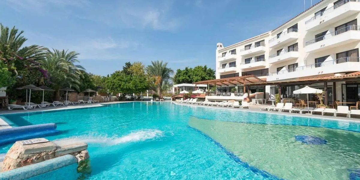 Cypr First Deal na 7 dni w styczniu: 3⋆ hotel od 2 904 zł