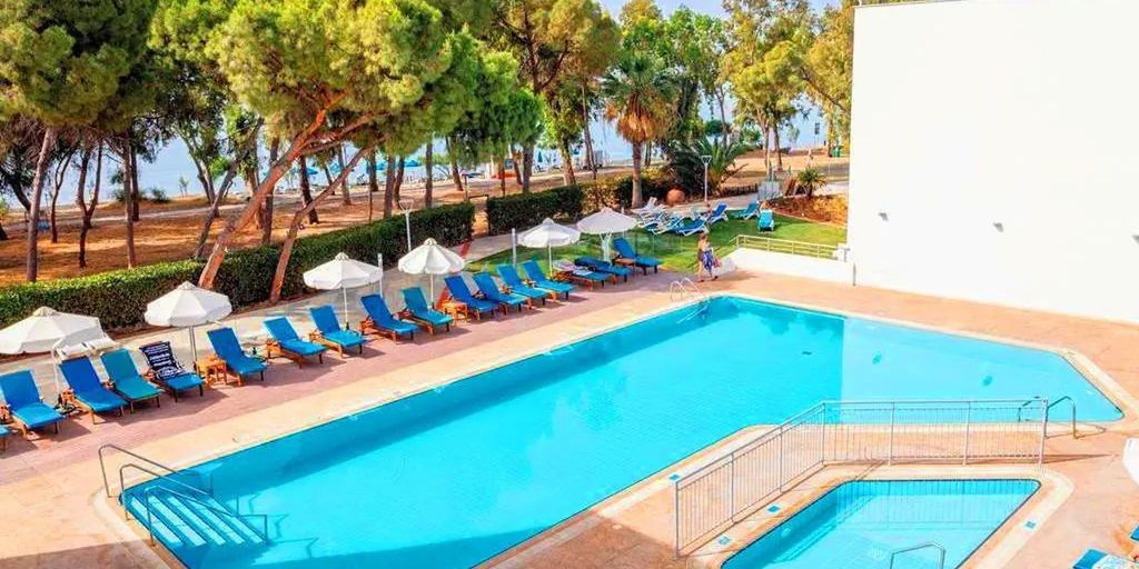 Cypr na 7 dni w kwietniu: 3⋆ hotel od 3 089 zł