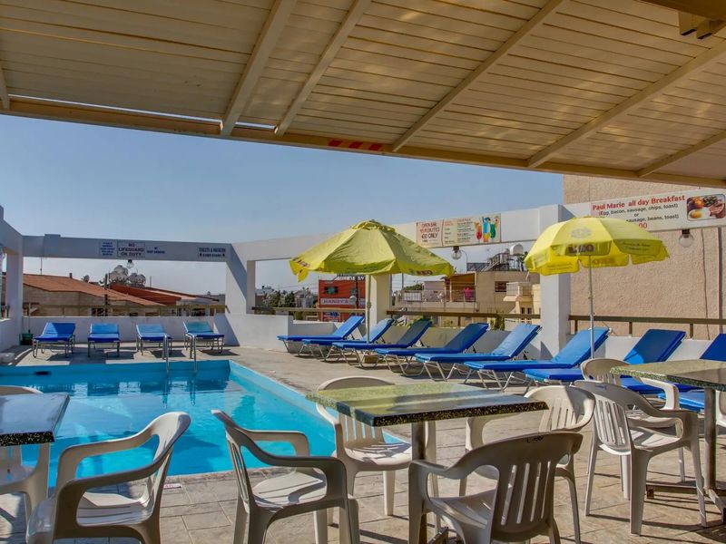 Paul Marie Hotel Apartments