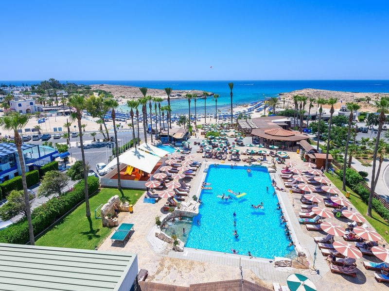 Pavlo Napa Beach