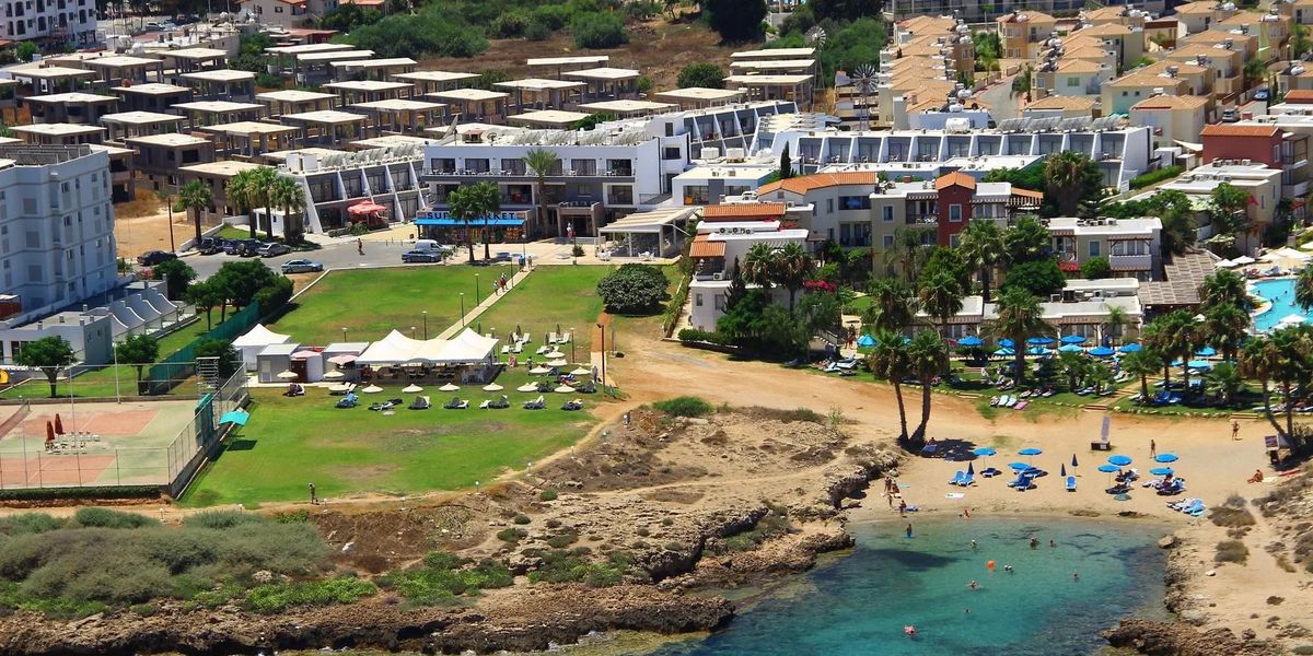 Cypr Last Minute na 7 dni w maju: 3⋆ hotel od 1 758 zł
